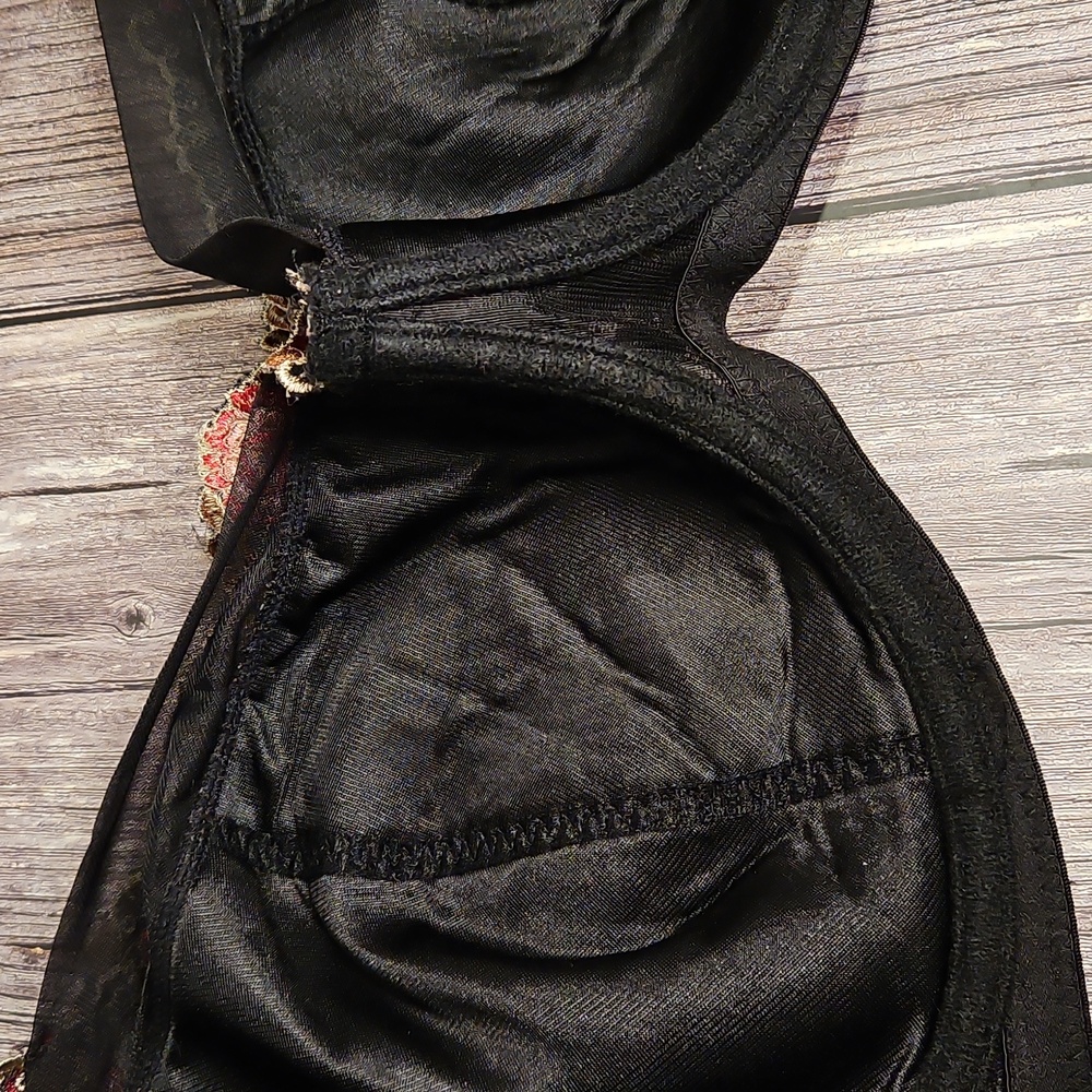$8 SALE! Enchanted Elegant Black Floral Lace Demi Bra - Picture 7 of 7